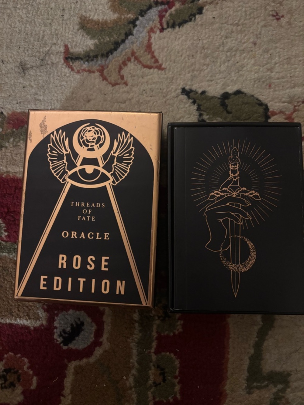 ✨ 🥀 Threads of Fate Oracle Rose Edition Deck - Black & Rose Gold ✨ - Picture 3 of 5